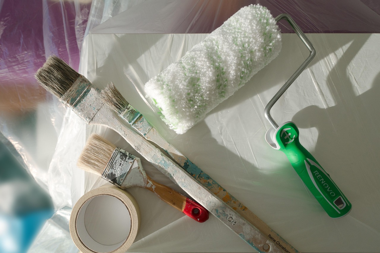 Rénovation intérieure et décoration : Comment réussir la mise en peinture de sa maison pour un cocon chaleureux